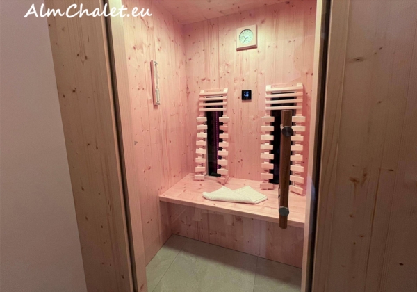 Almchalet Alpenglück****